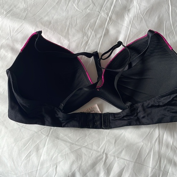 La Senza push-up bra with lace - Picture 2 of 3